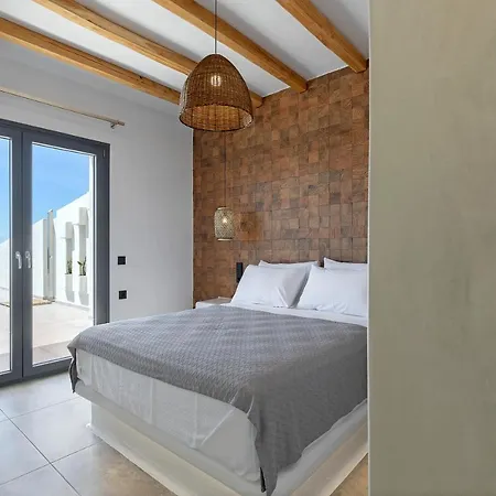 Apartmán La Grande Vue-private Hilltop With Private Pools