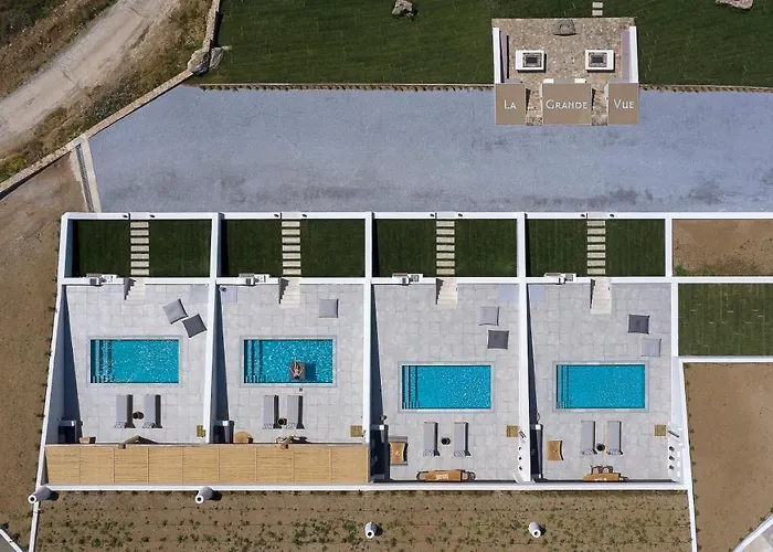 别墅 La Grande Vue-private Hilltop With Private Pools *