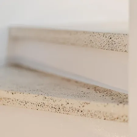 La Grande Vue-private Hilltop With Private Pools